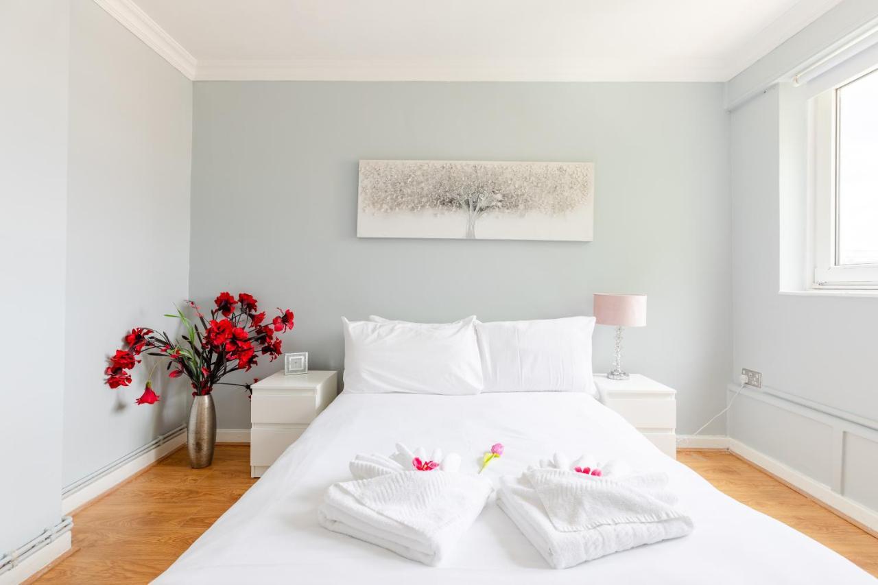 Cosy 3 Bed Flat Ideal For Trips To 伦敦 外观 照片